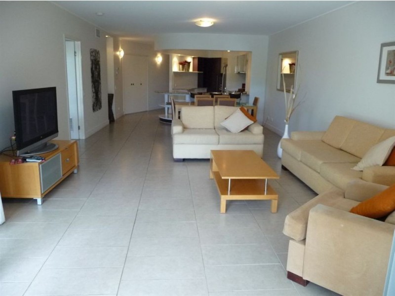 207/L8 Beaches Village Circuit, Agnes Water QLD 4677