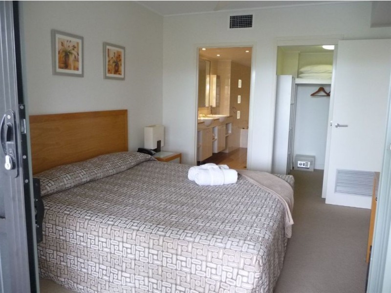207/L8 Beaches Village Circuit, Agnes Water QLD 4677