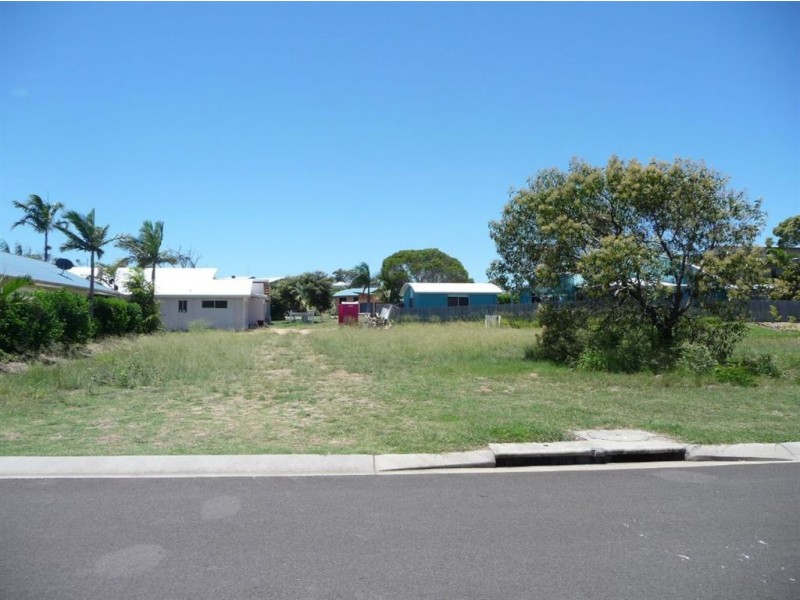 9 Waterfront Drive, Agnes Water QLD 4677