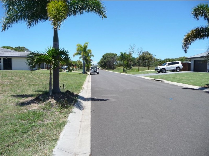 9 Waterfront Drive, Agnes Water QLD 4677