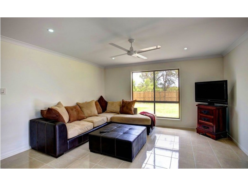 22 Discovery Drive, Agnes Water QLD 4677