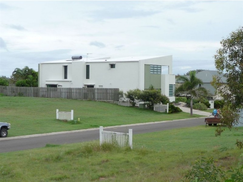 12 Atlantis Bvd, Agnes Water QLD 4677
