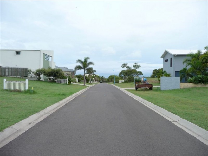 12 Atlantis Bvd, Agnes Water QLD 4677