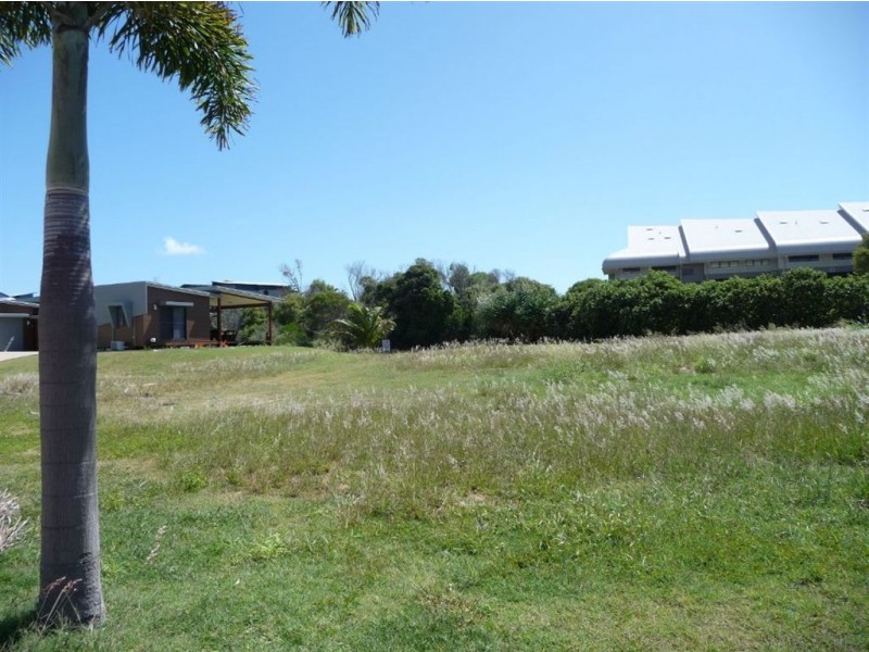 52 Atlantis Boulevard, Agnes Water QLD 4677