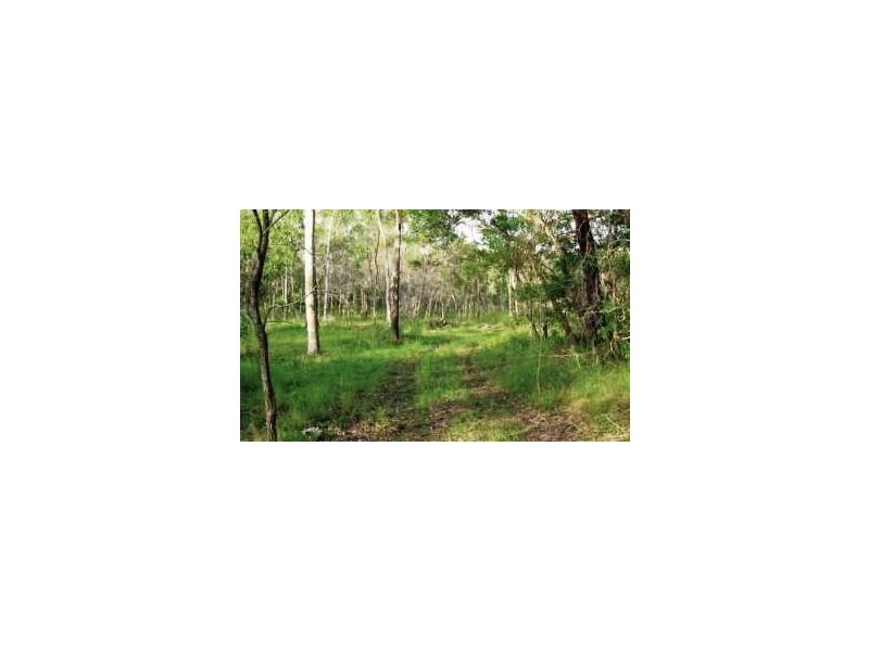 825 Round Hill Road, Captain Creek QLD 4677