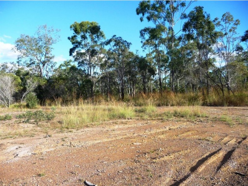 825 Round Hill Road, Captain Creek QLD 4677