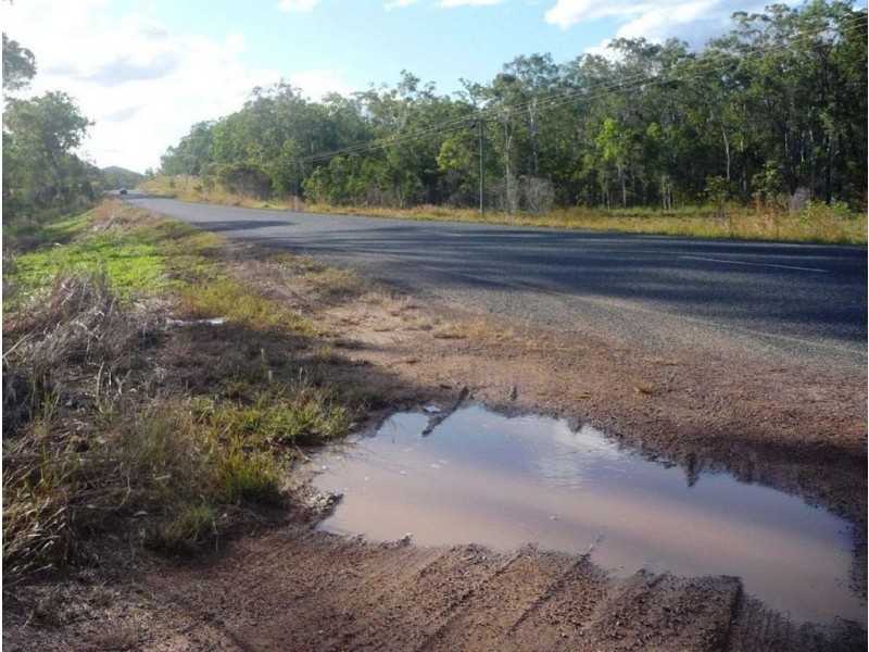 825 Round Hill Road, Captain Creek QLD 4677