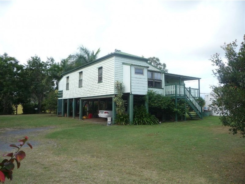 2301 Fingerboard Road, Mount Tom QLD 4677