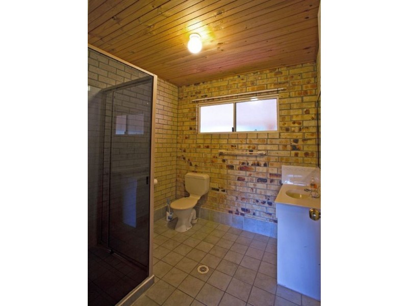 789 Round Hill Road, Captain Creek QLD 4677