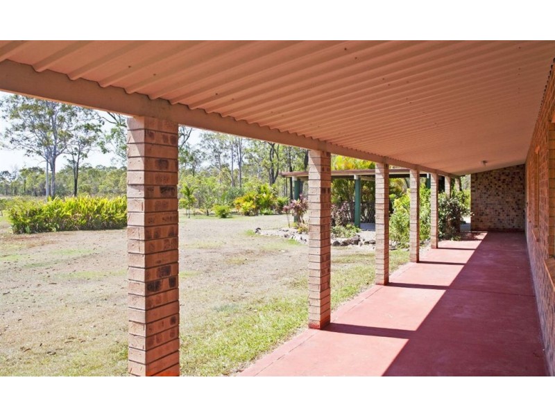 789 Round Hill Road, Captain Creek QLD 4677