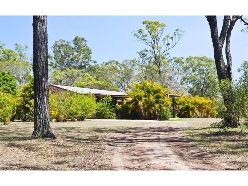 789 Round Hill Road, Captain Creek QLD 4677