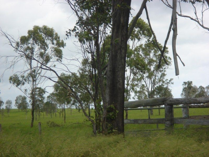 50 Tableland Road, Mount Tom QLD 4677