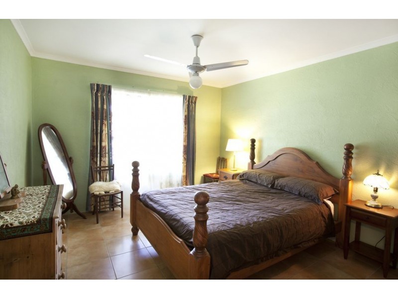 1272 Tableland Road, Mount Maria QLD 4674