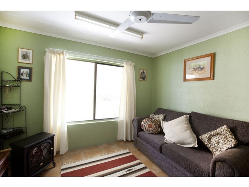 1272 Tableland Road, Mount Maria QLD 4674