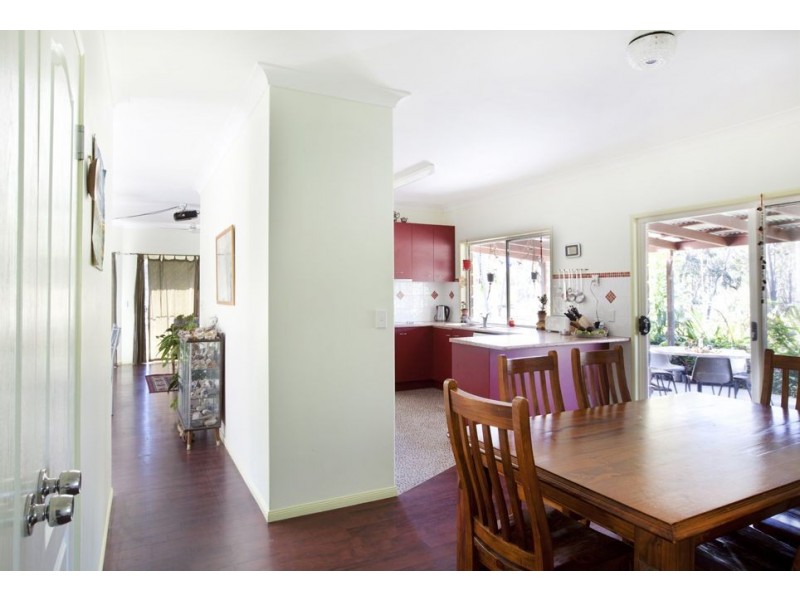 184 Murphy Road, Captain Creek QLD 4677