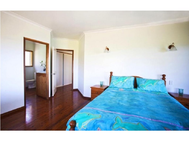 8 Ocean Drive, Seventeen Seventy QLD 4677