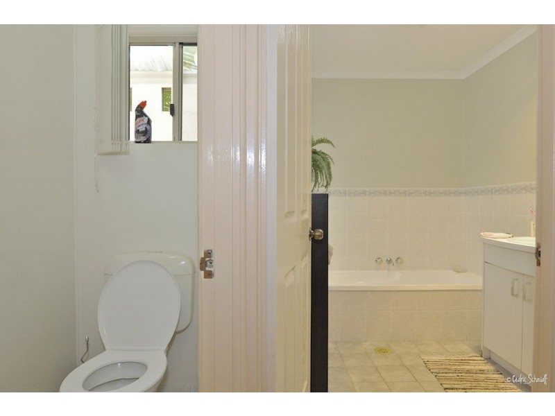 19 Palm Court, Agnes Water QLD 4677