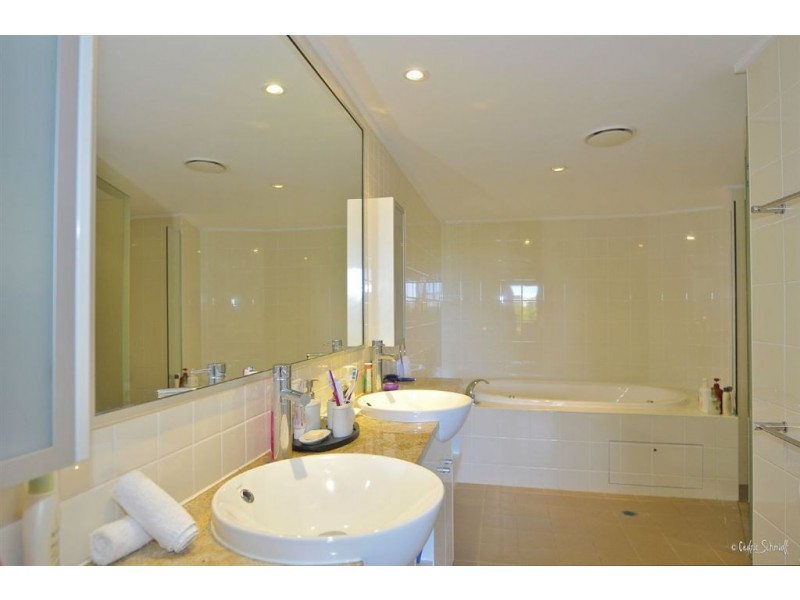 Unit 104/0 Beaches Village Circuit, Agnes Water QLD 4677