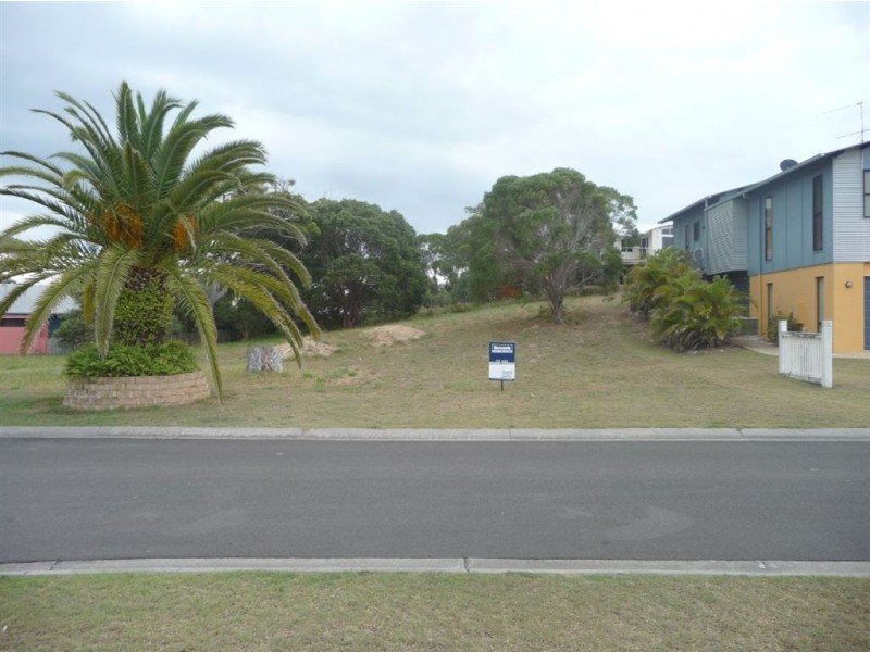 7 Marine Parade, Agnes Water QLD 4677