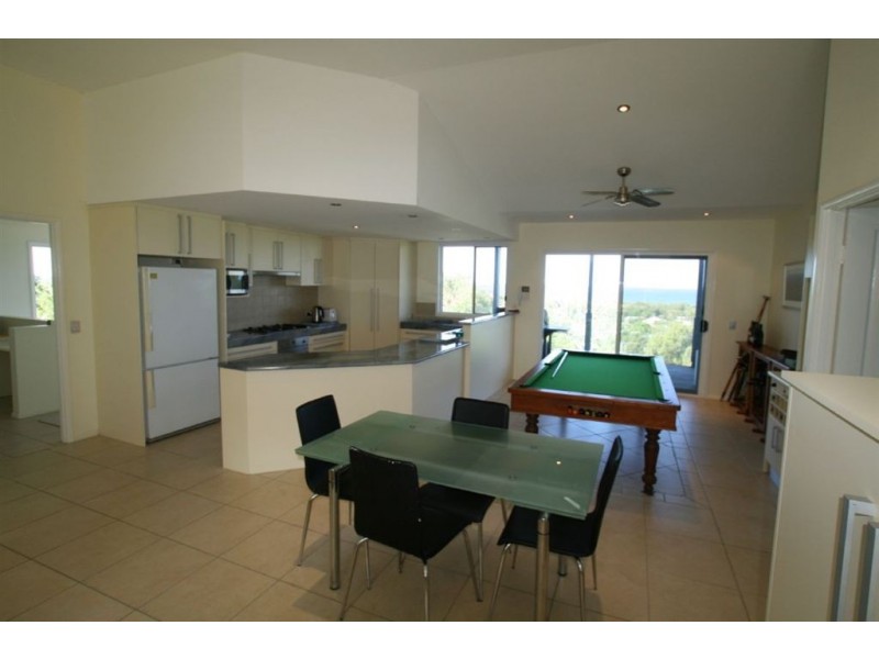 10 Seaspray Drive, Agnes Water QLD 4677