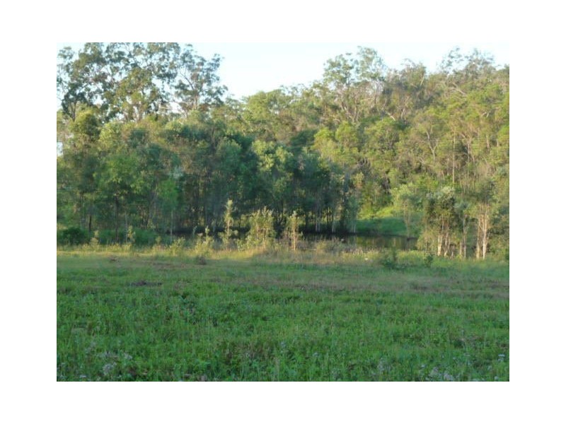 418 Creevey Drive, Captain Creek QLD 4677