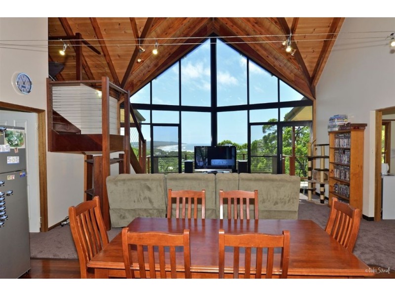 13 Webster Court, Agnes Water QLD 4677