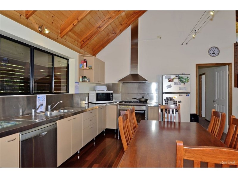 13 Webster Court, Agnes Water QLD 4677