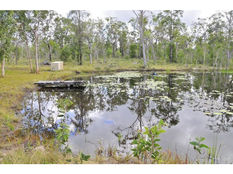 514 Davies Road, Captain Creek QLD 4677