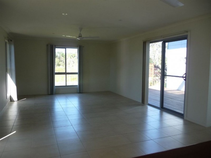 169 Bicentennial Drive, Agnes Water QLD 4677