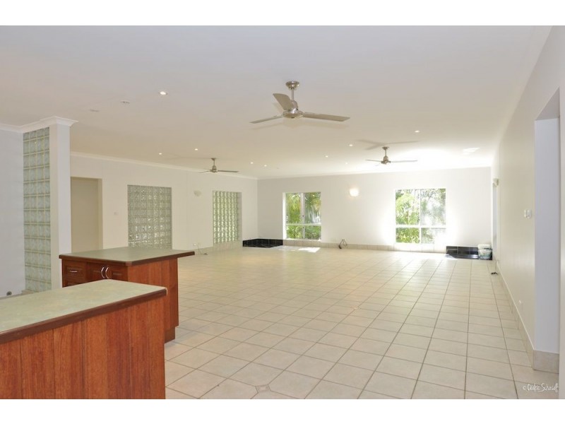 8 Watkins Road, Agnes Water QLD 4677