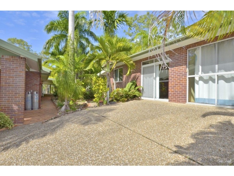 8 Watkins Road, Agnes Water QLD 4677