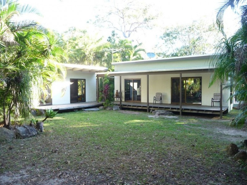 128 Streeter Drive, Agnes Water QLD 4677