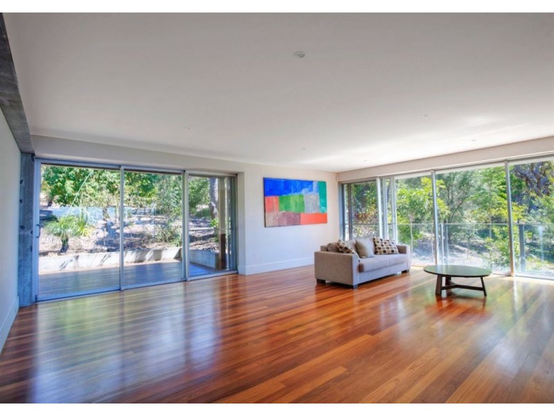 No 5 Springs Road, Agnes Water QLD 4677