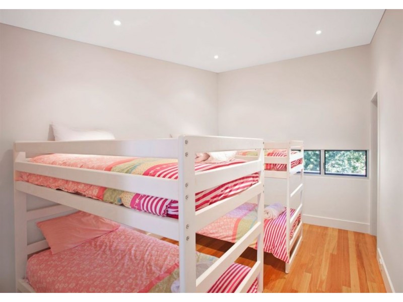 No 5 Springs Road, Agnes Water QLD 4677