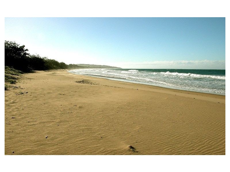 4 Seaview Court, Agnes Water QLD 4677