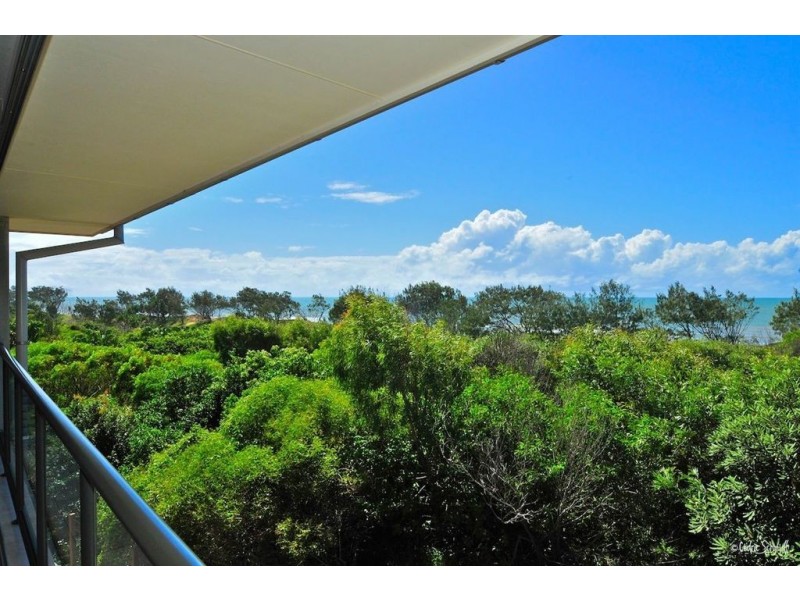 Unit 11 Loka Santi Apartments, Agnes Water QLD 4677