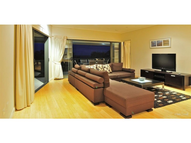 Unit 11 Loka Santi Apartments, Agnes Water QLD 4677