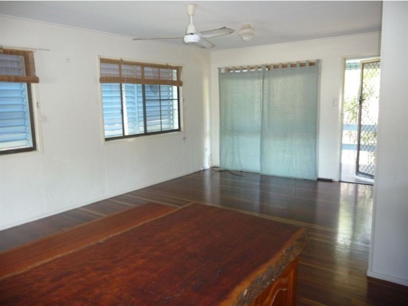 17 Springs Road, Agnes Water QLD 4677