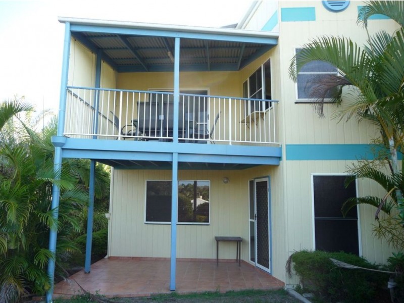 1/2 Tate Street, Agnes Water QLD 4677