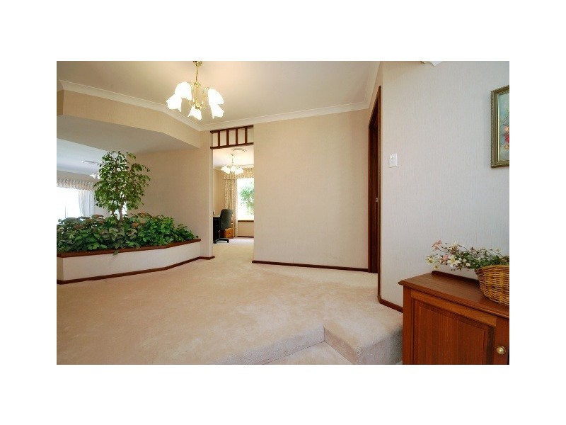 5 Cyprus Court, Coogee WA 6166