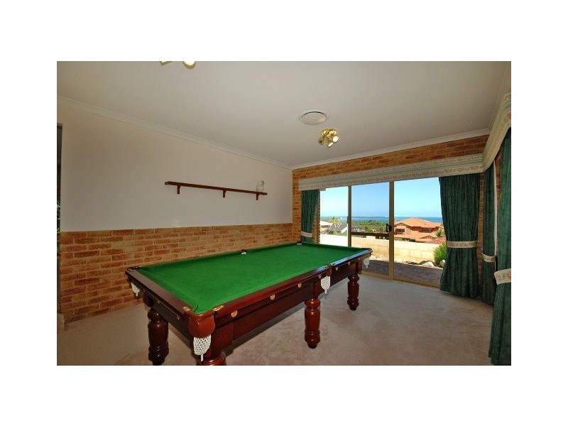 5 Cyprus Court, Coogee WA 6166