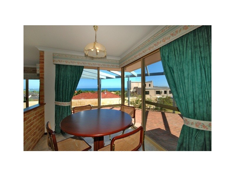 5 Cyprus Court, Coogee WA 6166