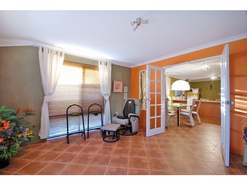 11 Hoop Place, Canning Vale WA 6155