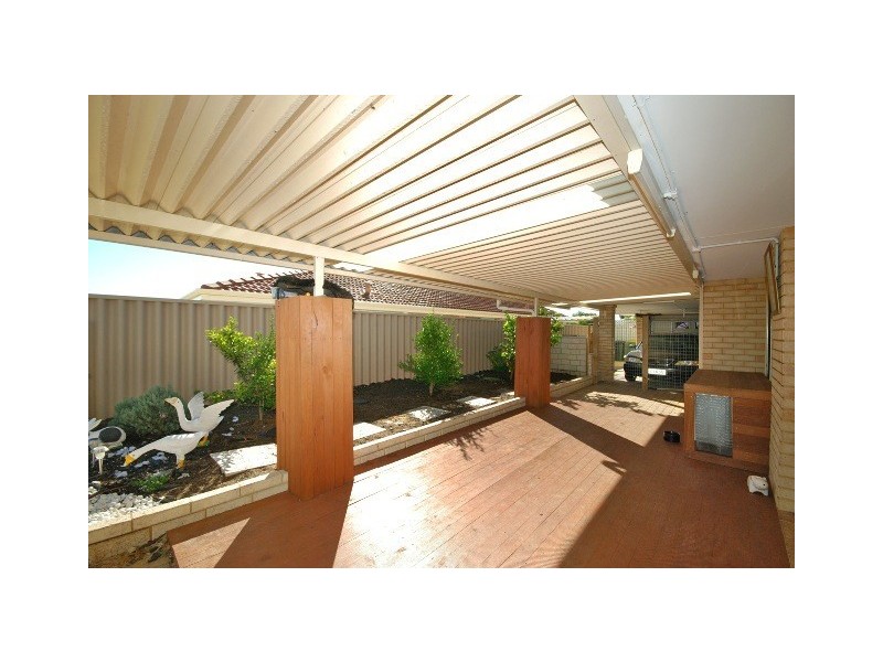 3 Pomaderris Place, South Lake WA 6164