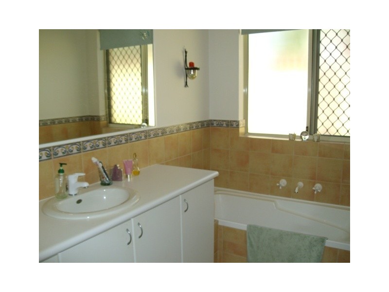 13 Vol/Fol: 2187/713 Paddington Court, Bibra Lake WA 6163