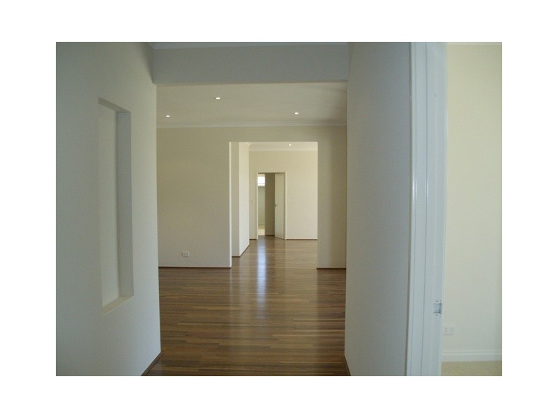 1 Dugong View, Yangebup WA 6164