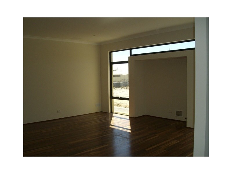 1 Dugong View, Yangebup WA 6164