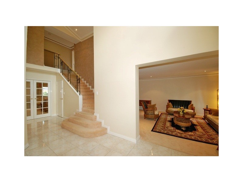 29 Ten Seldam Circle, Winthrop WA 6150