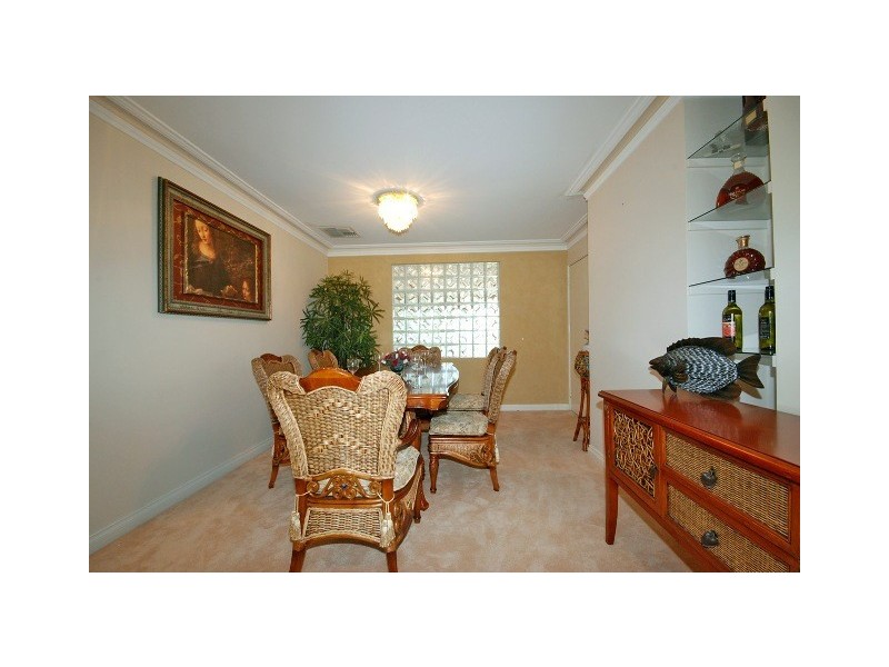 29 Ten Seldam Circle, Winthrop WA 6150