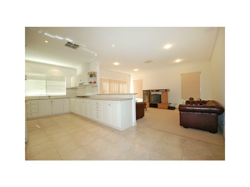 34B Simpson Street, Applecross WA 6153